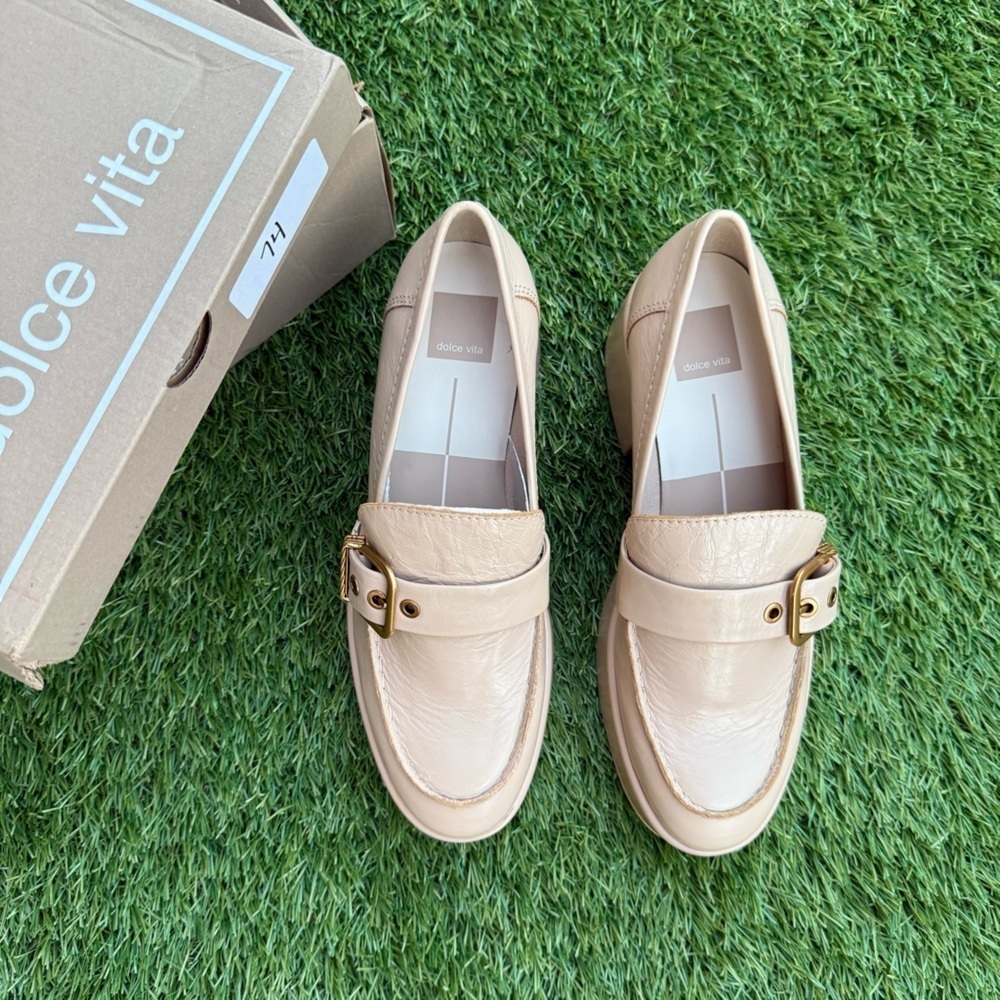 new Dolce Vita “Yonder” Platform Loafers in Sesame Crinkle Patent Size 8.5 - Picture 5 of 9